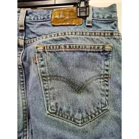 Vintage Levis 540 Jeans Mens 36W‎ x 32L  Medium Wash Blue Brown Tab Made In USA - Picture 9 of 10